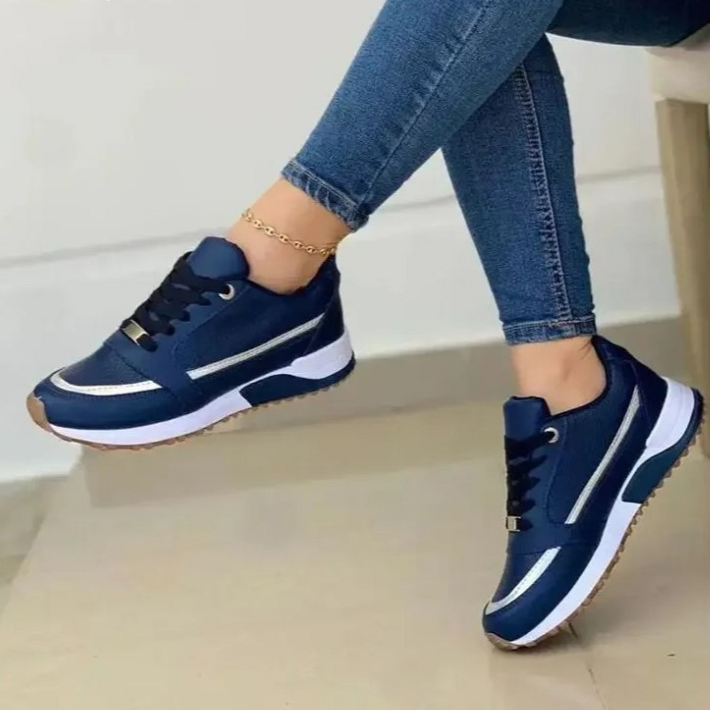 Anna's Trendige Damen Sneakers – Komfortable Schnürschuhe für Alltag & Aktiven Lebensstil-1